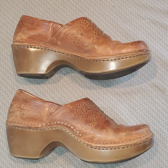 Ariat Studded Clogs - Picture 5 of 10
